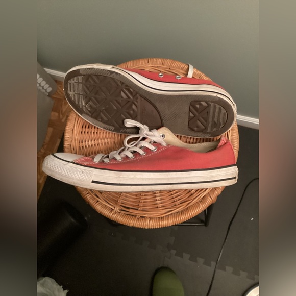 Red Authentic Low Rise Converse - Picture 3 of 3